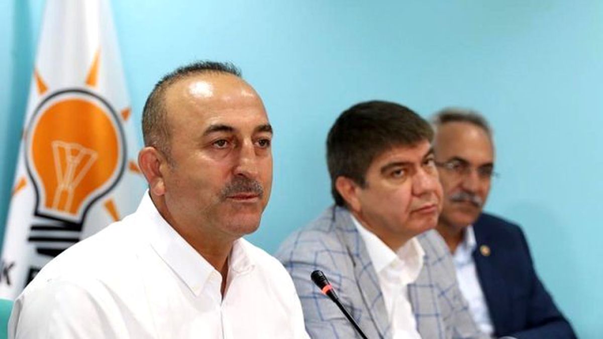 Bakan Çavuşoğlu'dan, ABD'ye: Büyükelçiniz Vali Değil, Görevini Adam Gibi Yapacak