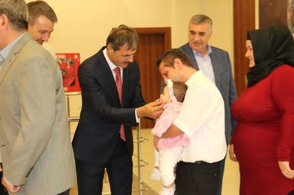 Serdivan Belediyesi\'nde Bayramlaşma Programı Gerçekleşti
