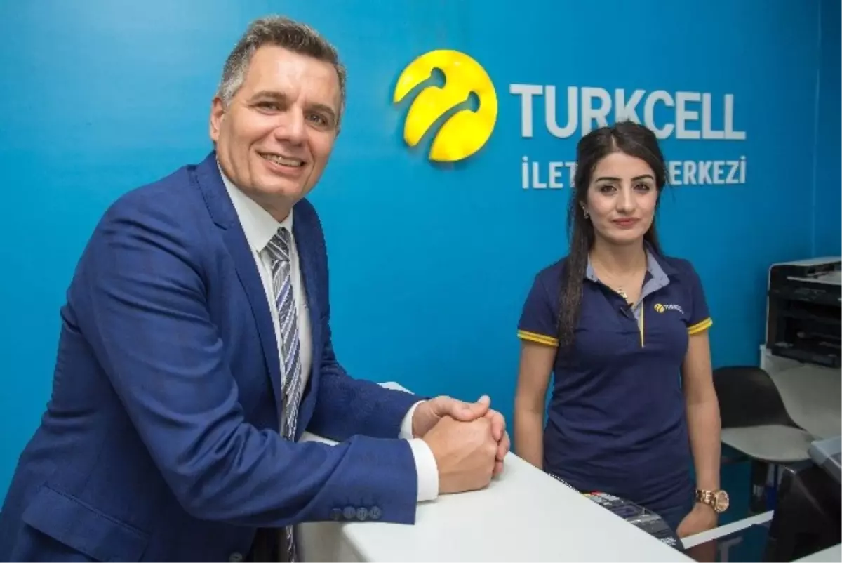 Turkcell\'in 81 İldeki 5 Bin Mağaza Çalışanı Eğitimini Tamamladı