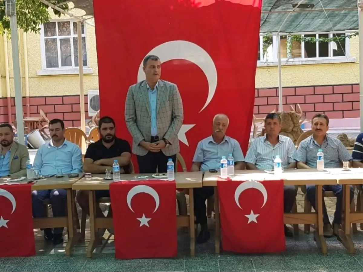 Yeni Başkan Atanmayınca Eski Başkanla Bayramlaştılar