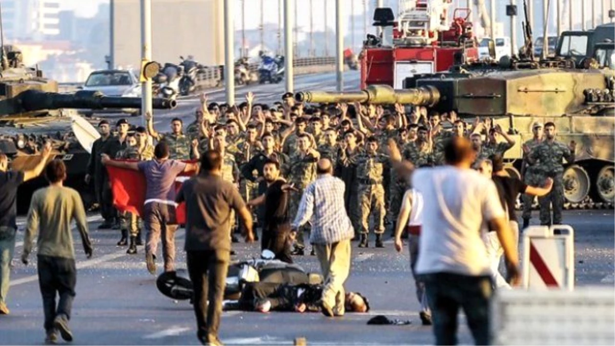 15 Temmuz Darbe Girişiminin Analizi: Yüzde 74.5 \'Yeniden Çıkarım\' Dedi