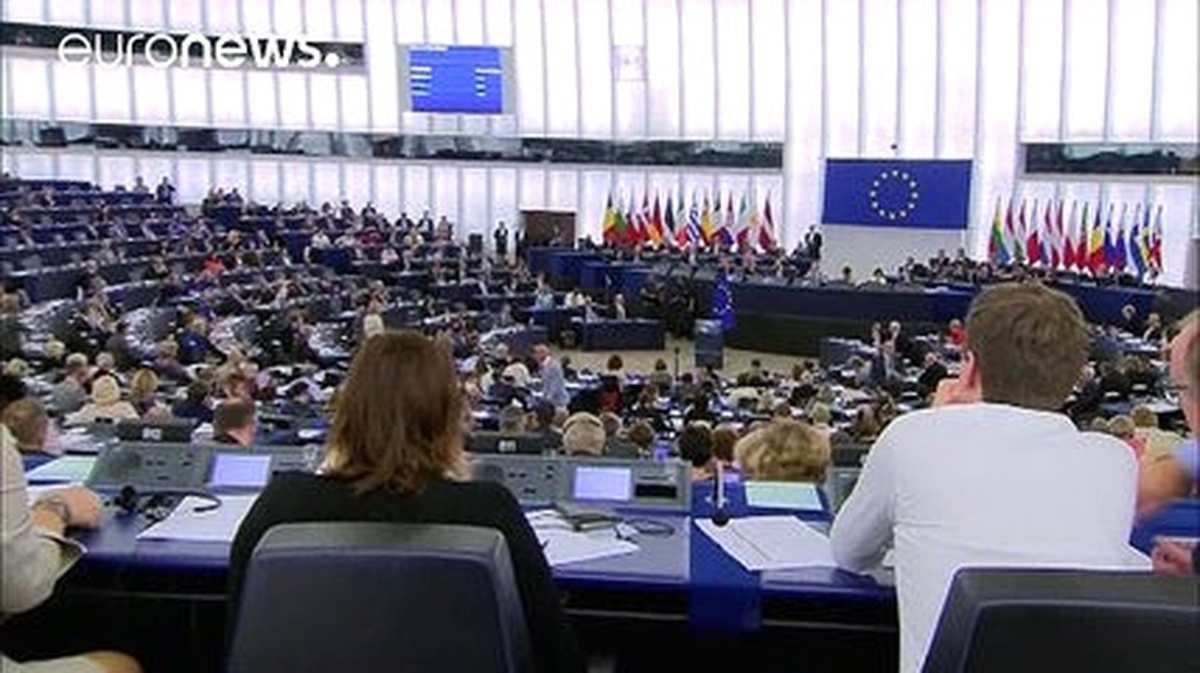Avrupa Parlamentosu\'nda Hararetli Tartışmalar