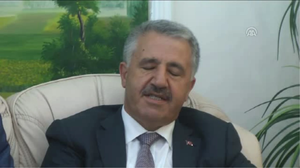 Bakan Arslan: "Ankara\'da Yht Garı\'nın Açılışını 29 Ekim Olarak Hedefliyoruz"