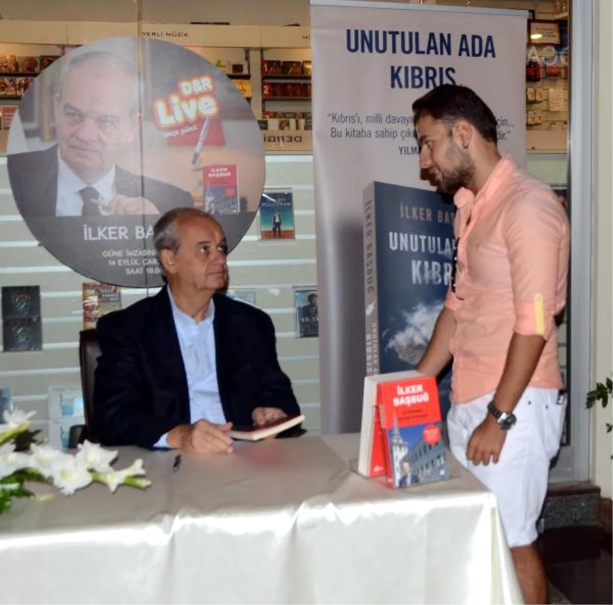 Başbuğ\'un İmza Gününe Yoğun İlgi