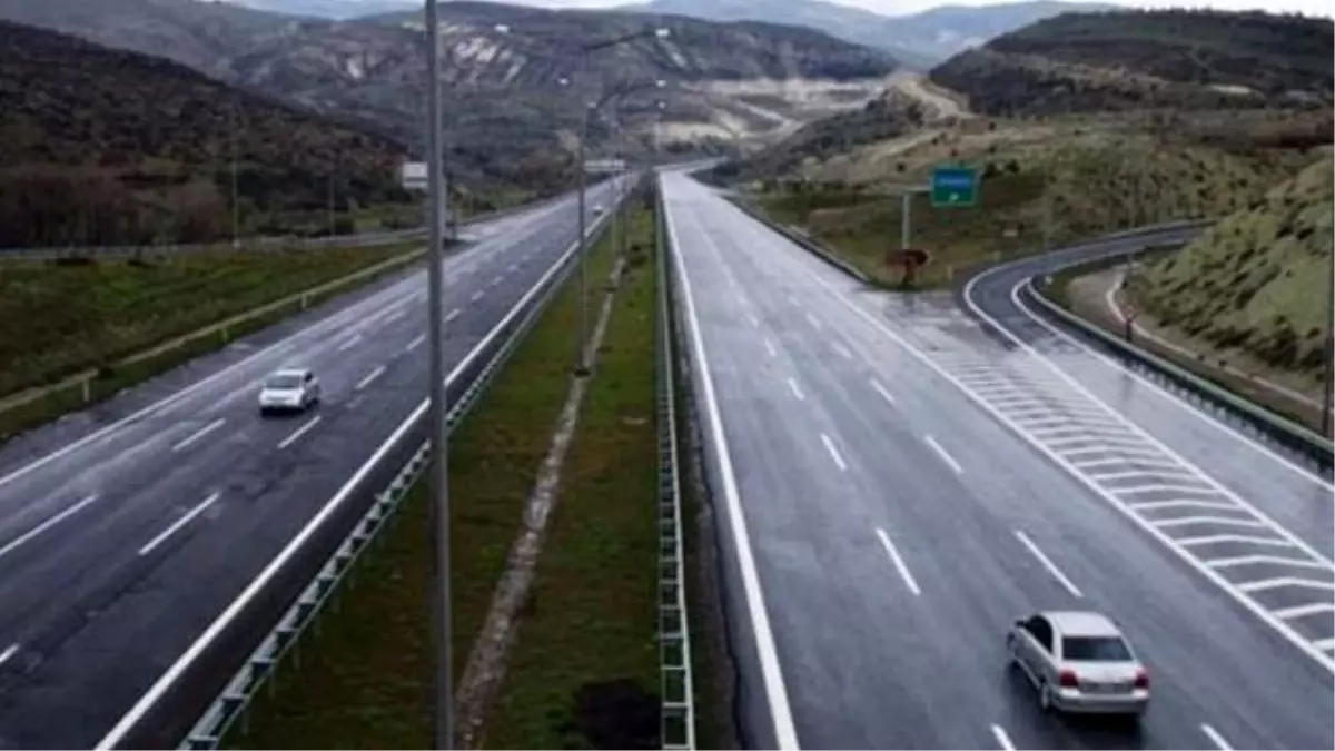 İzmir-Ankara Arası Yolculuk 4.5 Saate İniyor