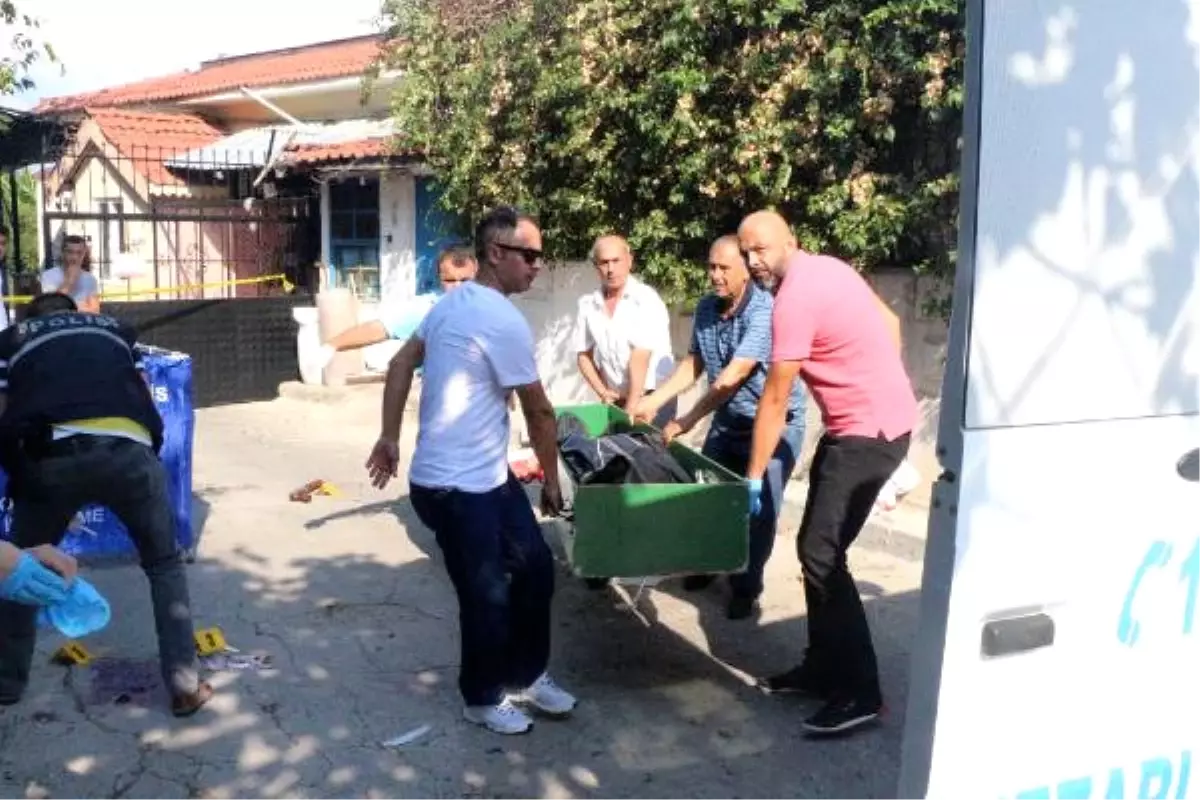 Sevdiği Kadını Pompalı Tüfekle Vurdu, Ardından İntihar Etti