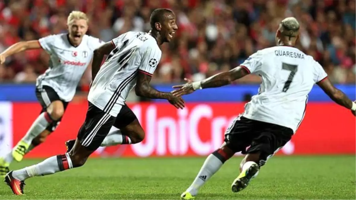 Benfica, Talisca\'nın "Paramı Ödemediler" Sözlerini Yalanladı