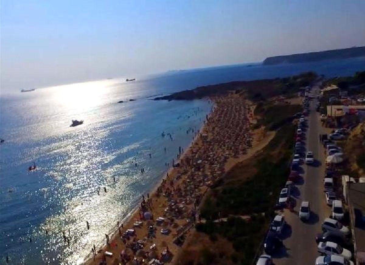 Bozcaada\'da Bayram Tatilinde Dopdolu
