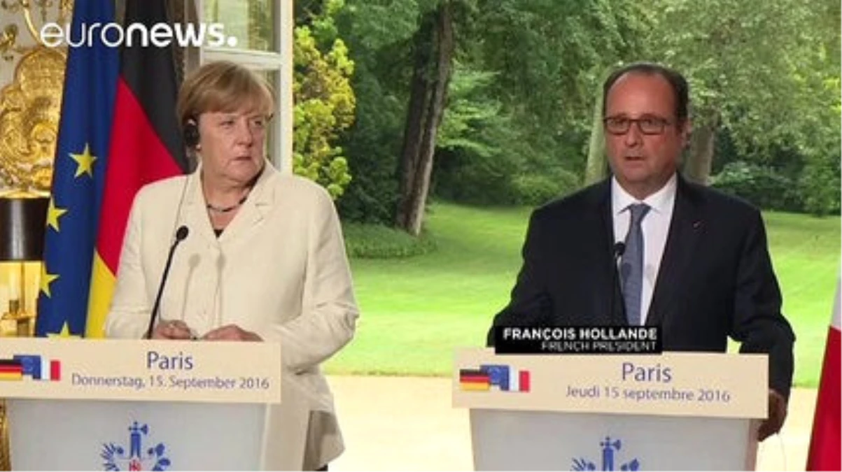 Merkel ve Hollande Bratislava Zirvesi Öncesi Paris\'te Görüştü