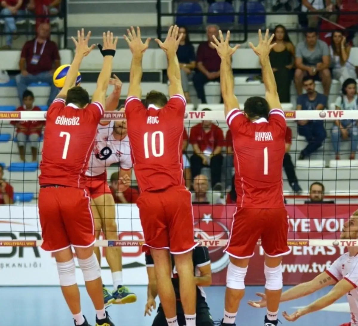 Voleybol Erkekler Avrupa Şampiyonası Elemeleri