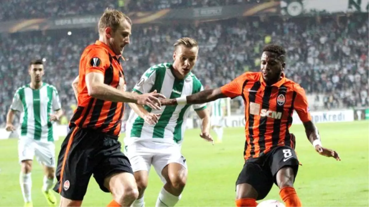 Atiker Konyaspor-Shakhtar Donetsk Maçı Soyunma Odası(1)