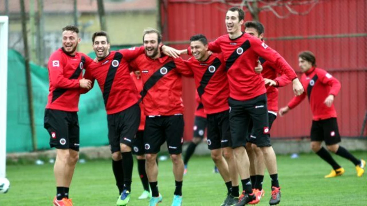 Gençlerbirliği\'nde Atiker Konyaspor Maçı Hazırlıkları