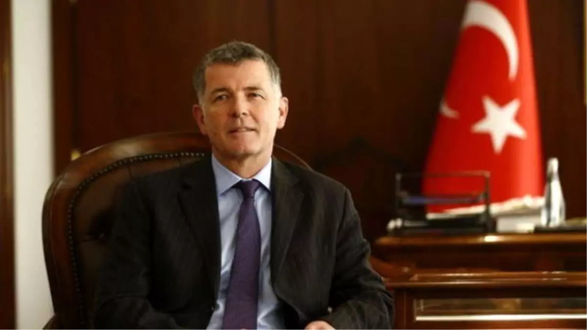 İngiliz Büyükelçi Moore: Böyle Bir Durumda Büyükelçiliği Kapatmak Makul Bir Tedbir