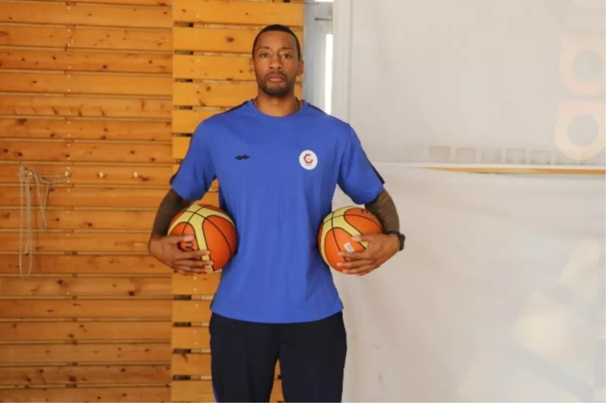 Marcus Haislip: "Hem Ligde Hem de Avrupa\'da Başarılı Olacağız"