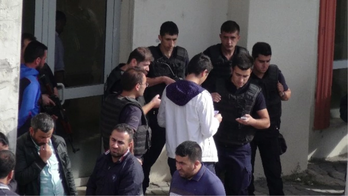 Şehitlerin Cenazesi Otopsi İçin Erzurum\'a Gönderildi