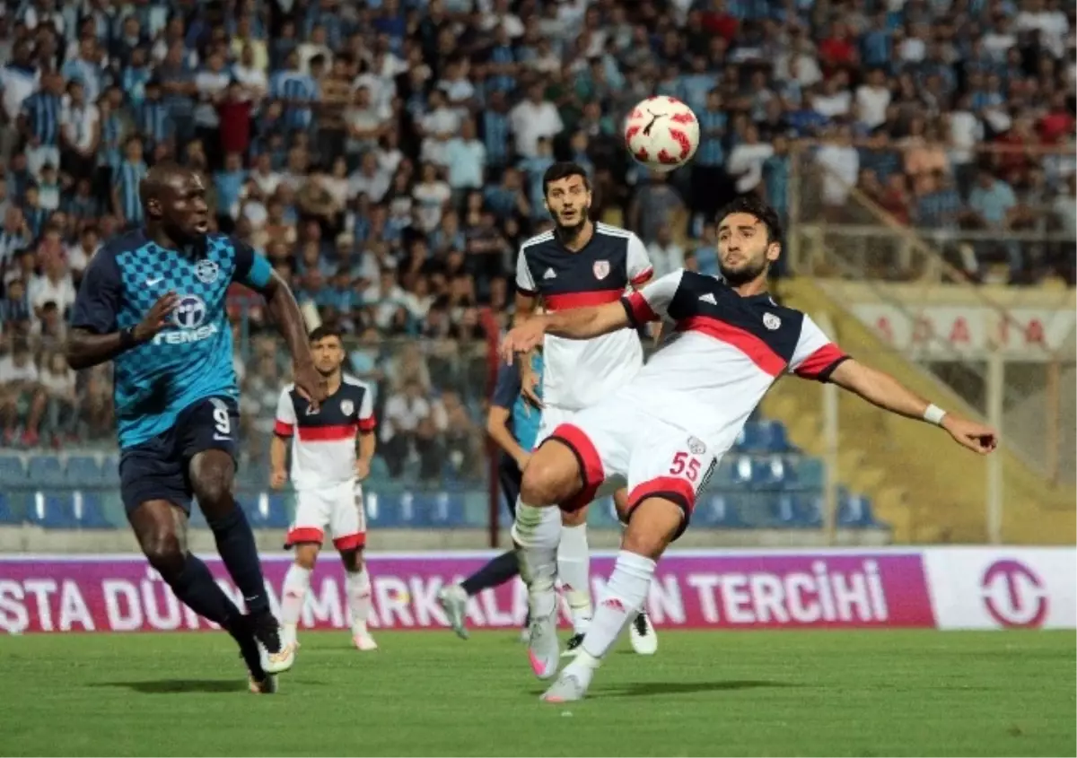 Adana Demirspor: 1 - Altınordu 1 (Maç Devam Ediyor)