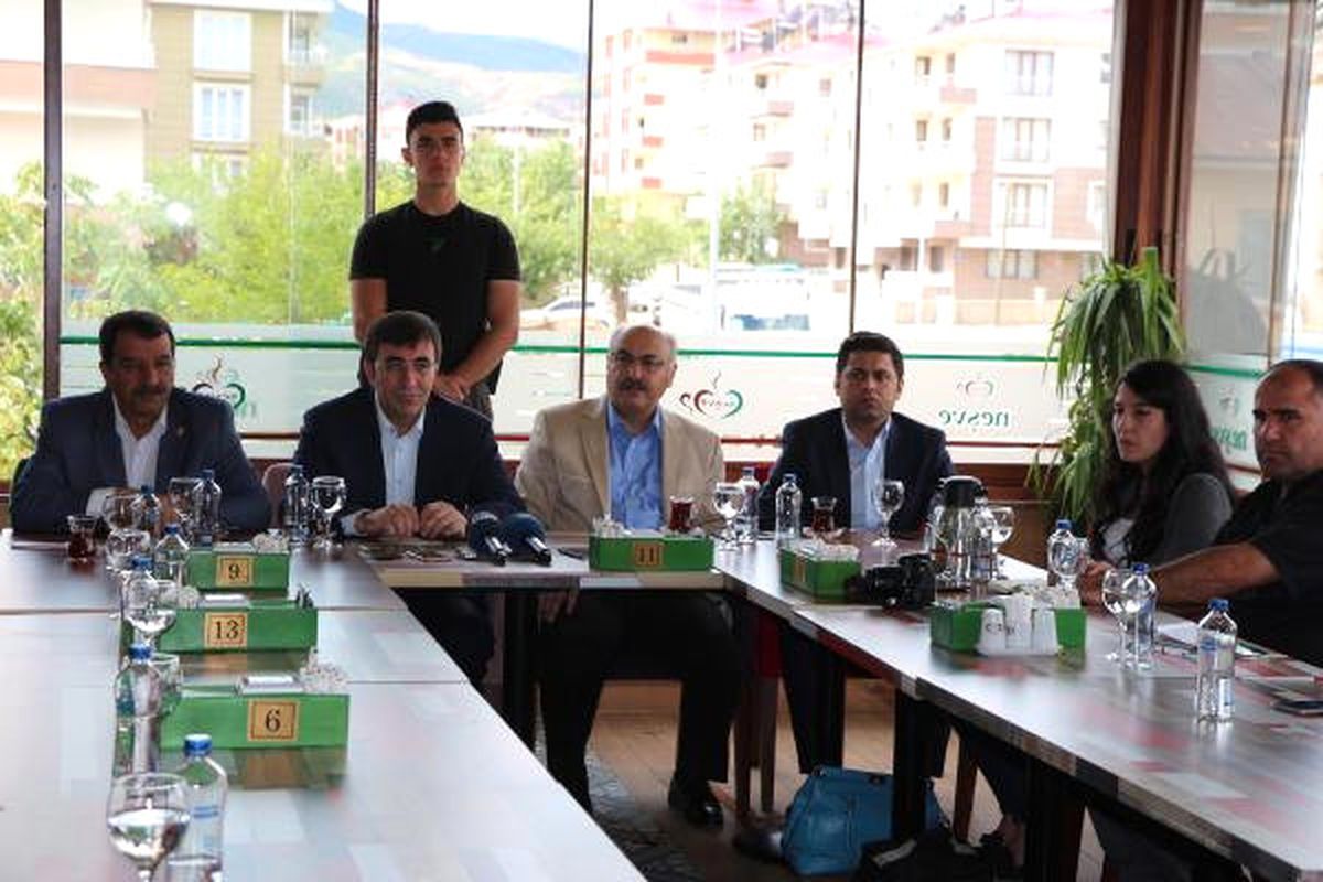 AK Parti Genel Başkan Yardımcısı Yılmaz: Kürtler ile Derdimiz Yok