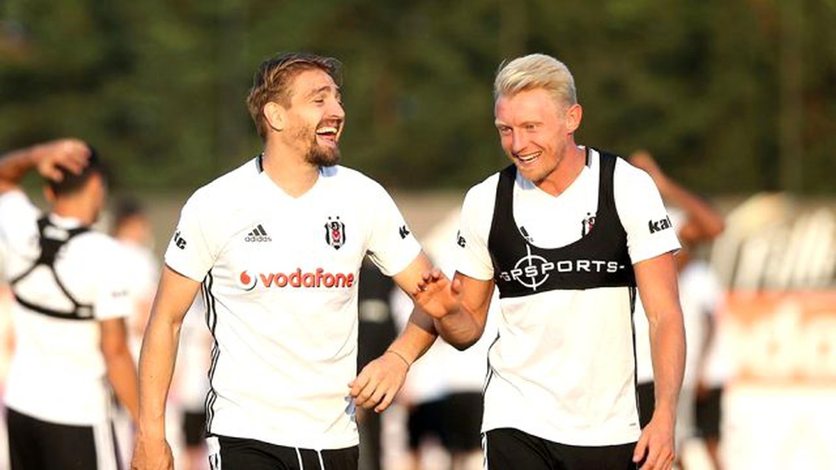 Beşiktaş\'ta Akhisar Belediyespor Maçı Hazırlıkları