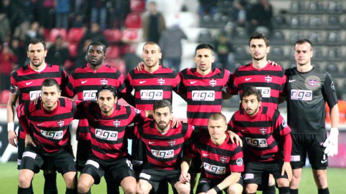 Gaziantepspor, Medipol Başakşehir\'i Konuk Ediyor