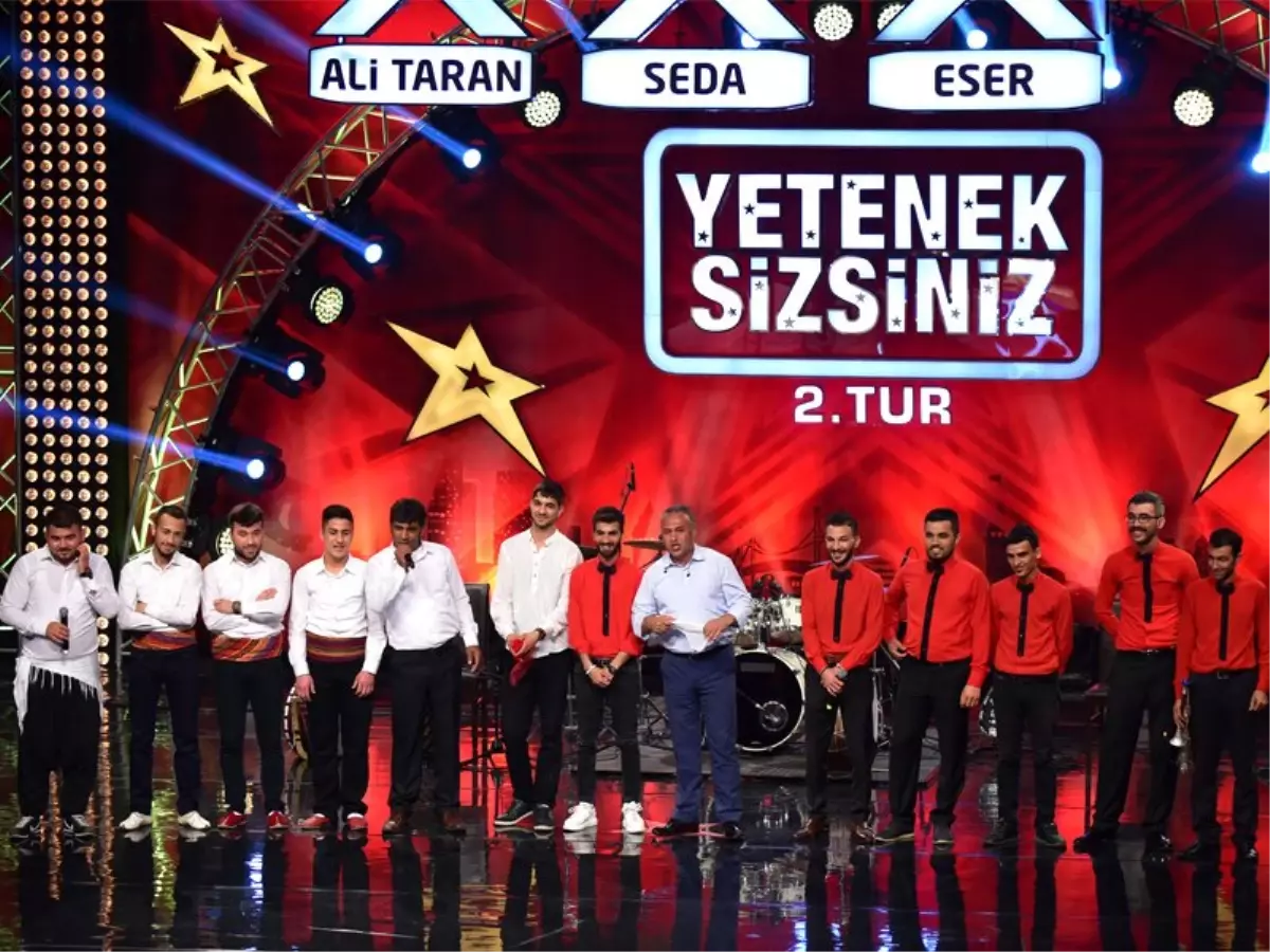 Grup Erdoğanlar İkinci Tur Performansı