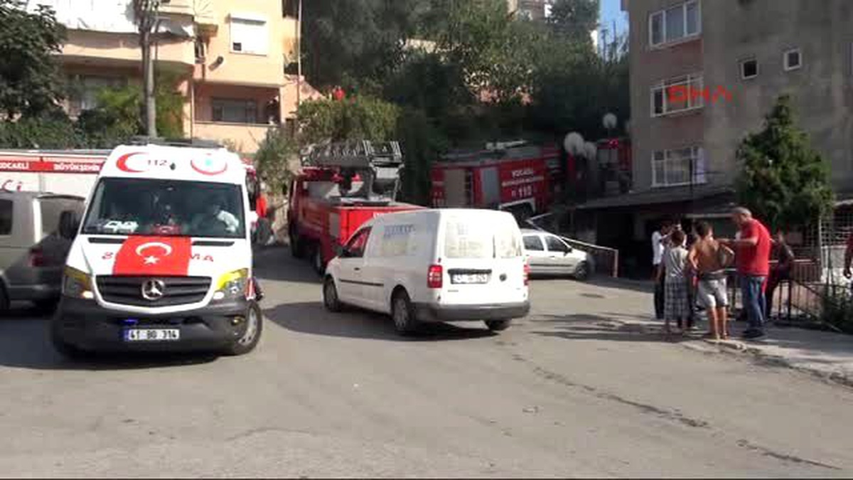 İzmit Evi Yanınca 8 Yaşındaki Oğlunu Dövmeye Kalkıştı