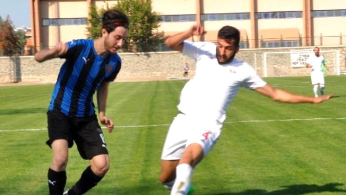 Karacabey Birlikspor-Van Büyükşehir Belediyespor: 5-0