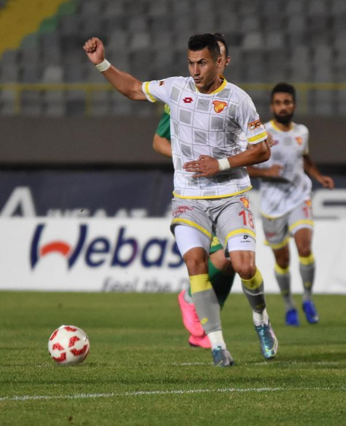 Göztepe\'nin Zirve Yürüyüşü