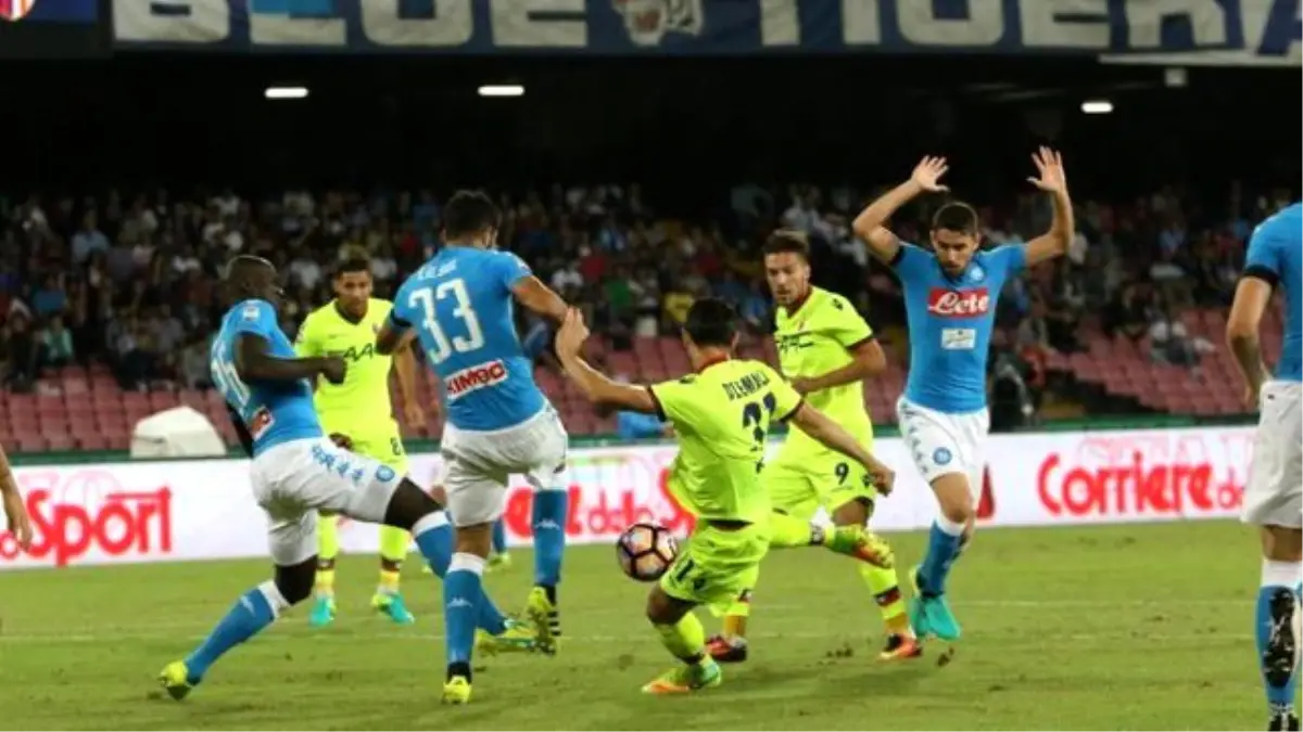 Napoli Evinde Galip Geldi