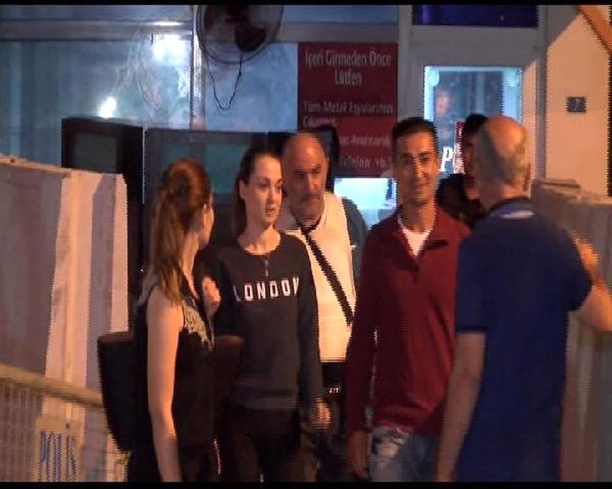 Saldırıya Uğrayan Ayşegül Terzi, Şüpheliyi Teşhis İçin Emniyete Geldi