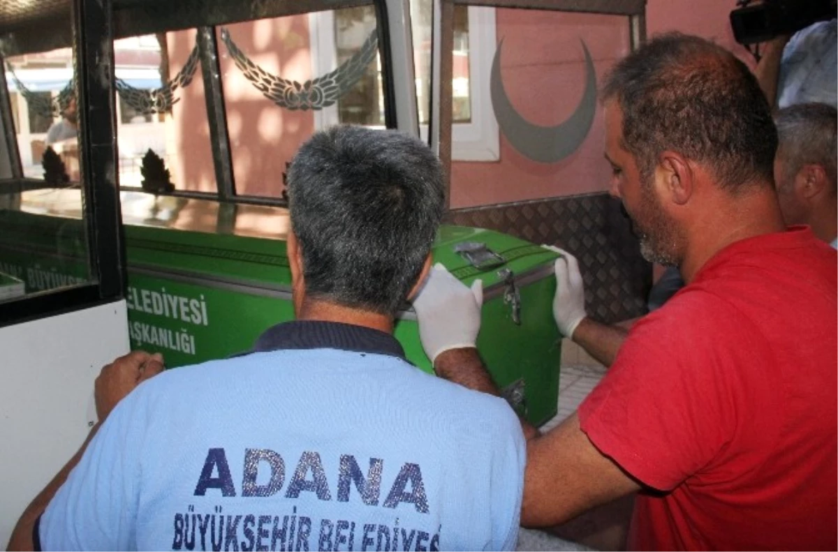 Şelaleye Düşen Çocuk Boğuldu, Kurtarmak İsteyen Babası Kayboldu