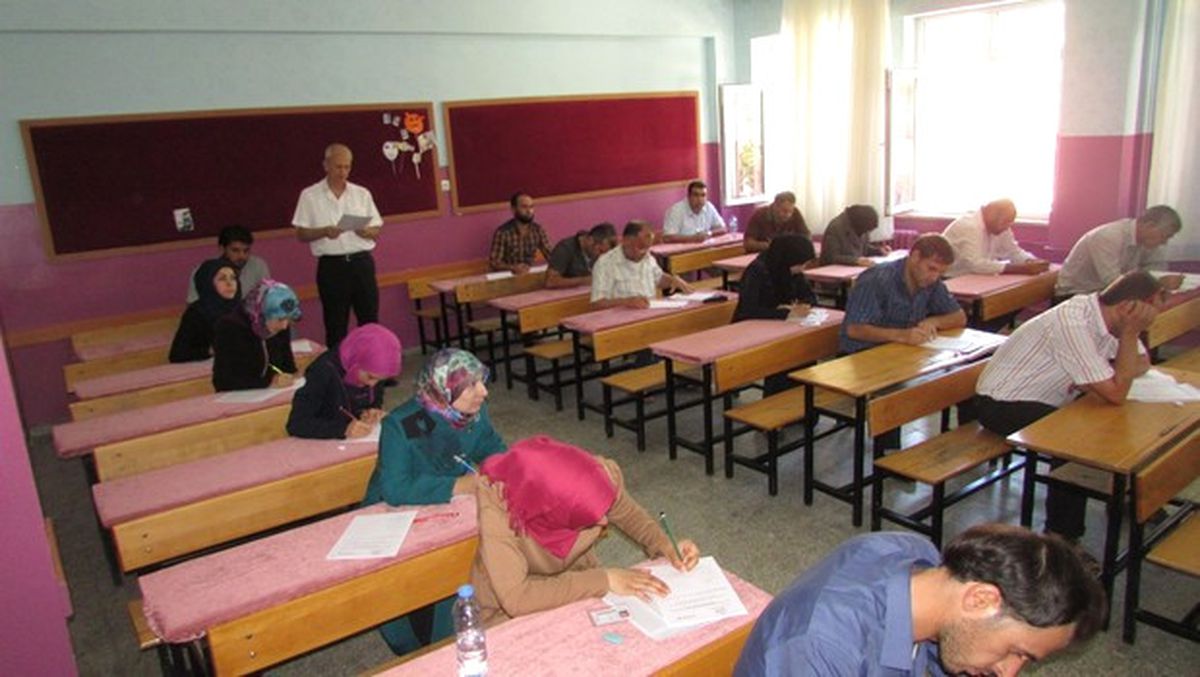 Suriyeli Öğretmenlere Formasyon Sınavı