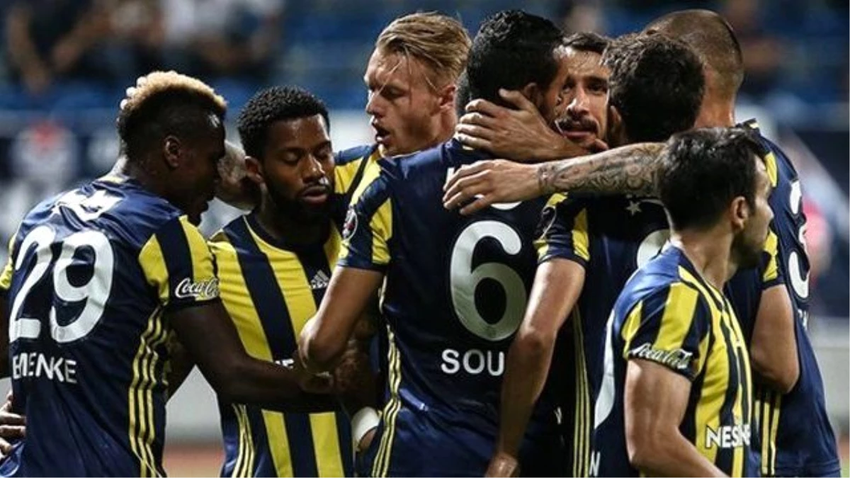Fenerbahçe, Kasımpaşa\'yı Deplasmanda 5-1 Mağlup Etti