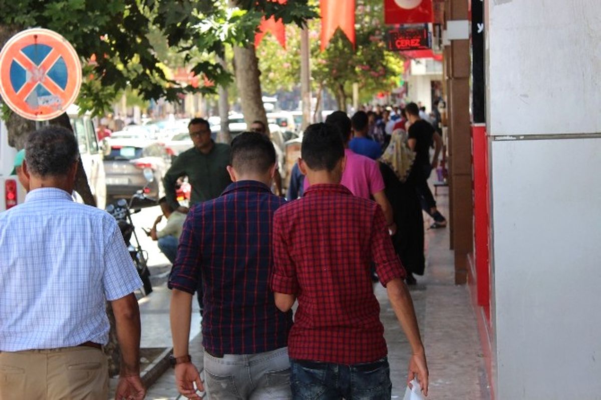 Adıyaman\'da, Vatandaş Yoğunluğu Yaşanıyor