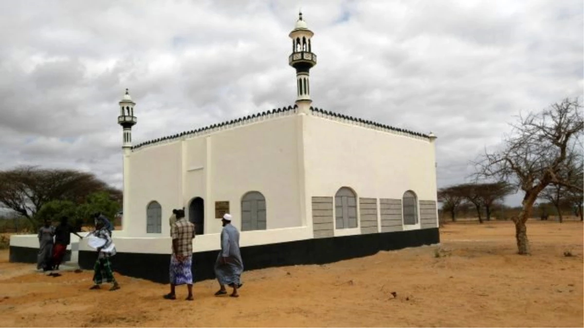 Afrika Yeni Camii\'lerine Kavuştu