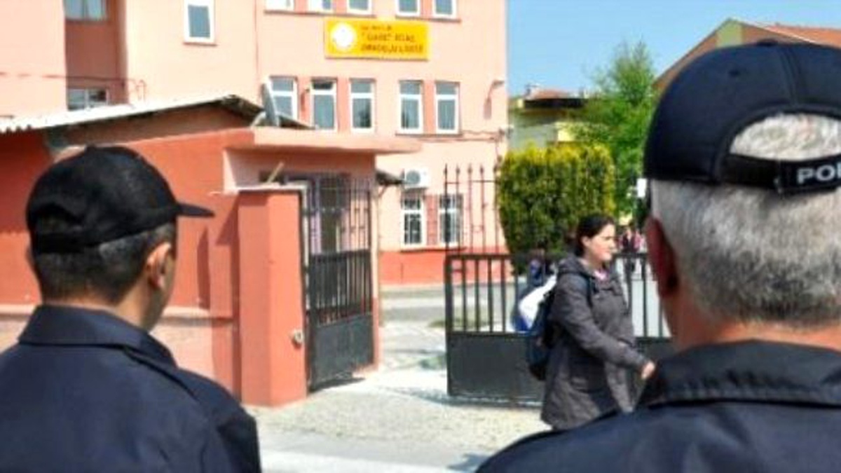 Okullarda İlk Günden Sıkı Denetim