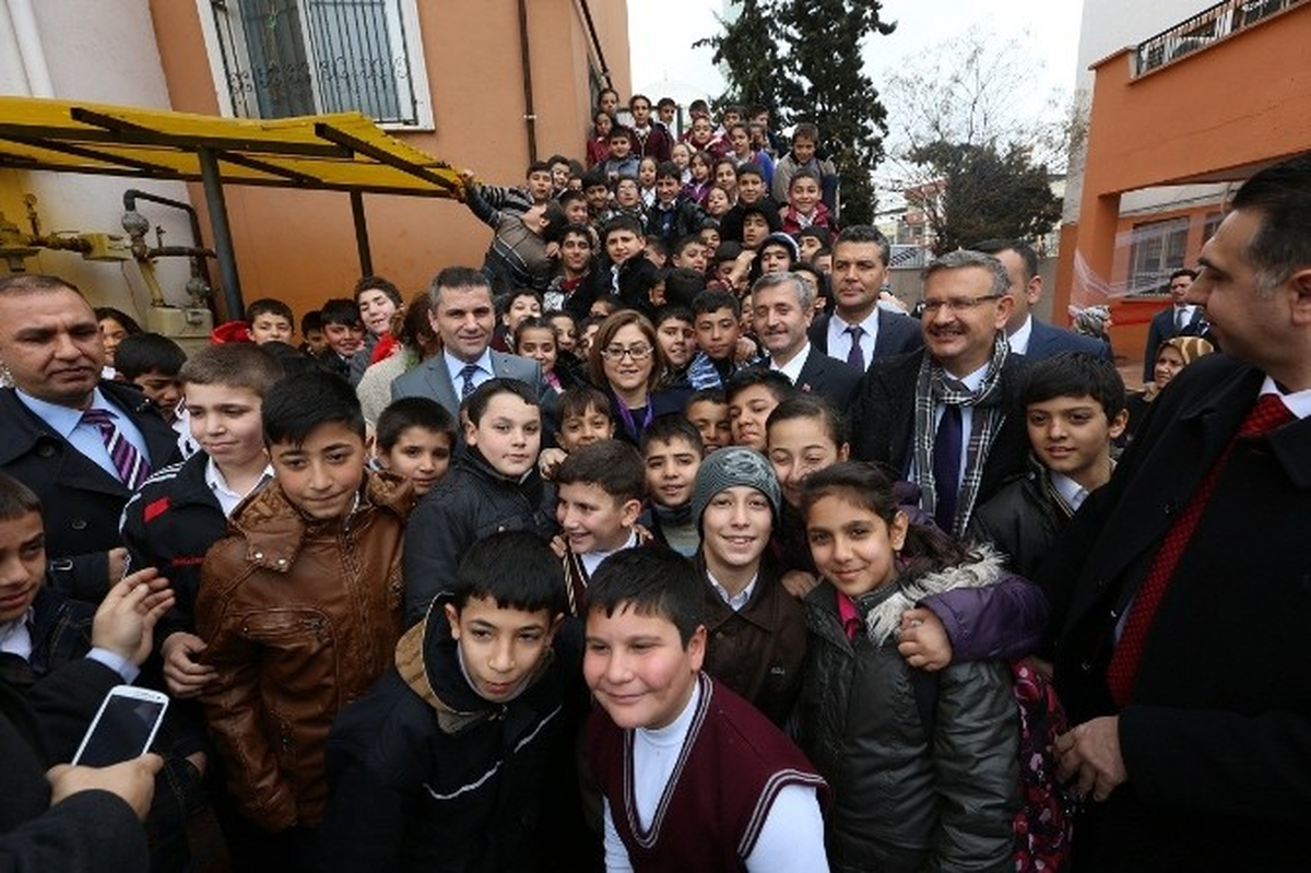 Gaziantep Büyükşehir\'den Eğitime Destek