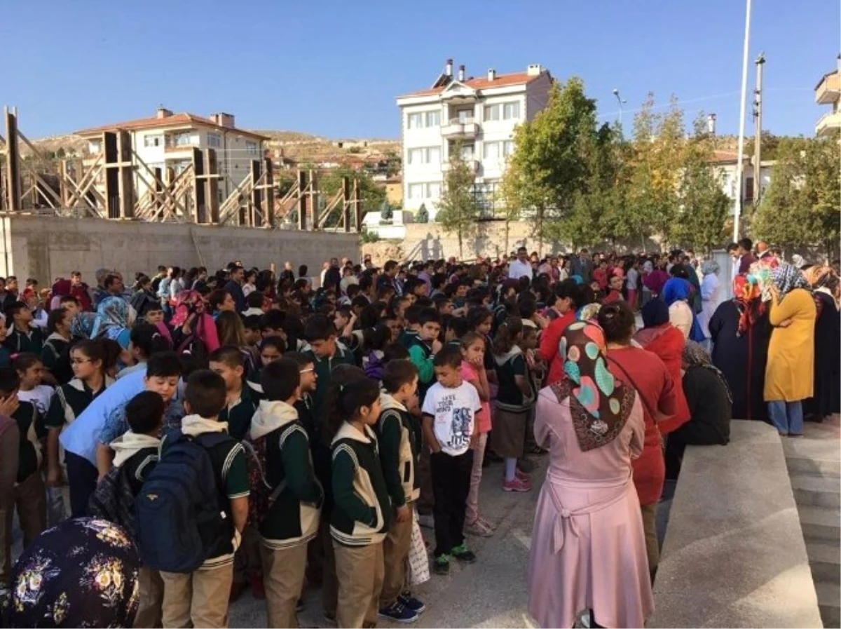 Gülşehir\'de 9 Bin 51 Öğrenci Okula Başladı