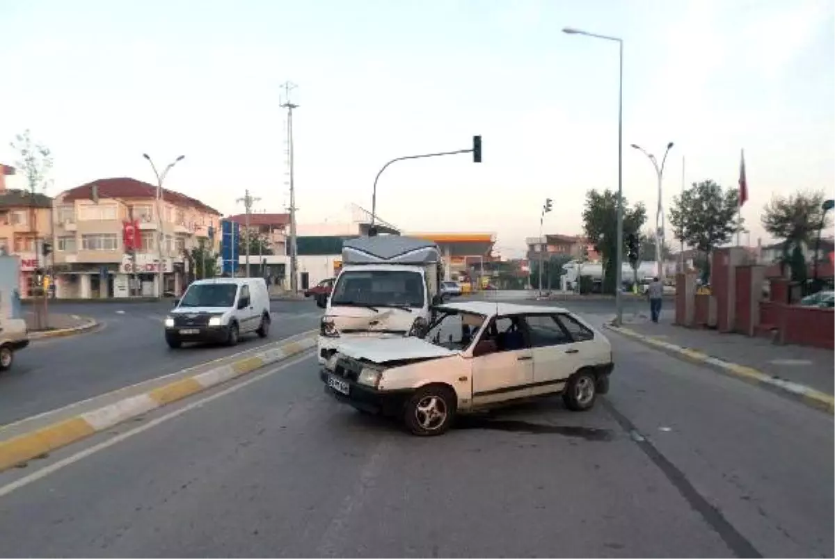 Hastaneye Kaldırılan Gelinini Görmeye Giderken Kazada Öldü