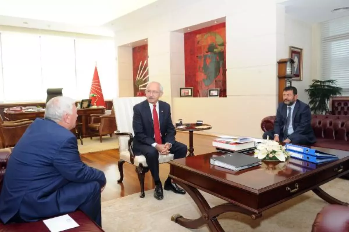 Kılıçdaroğlu, Kristal-İş Genel Başkanı Çetintaş\'ı Kabul Etti