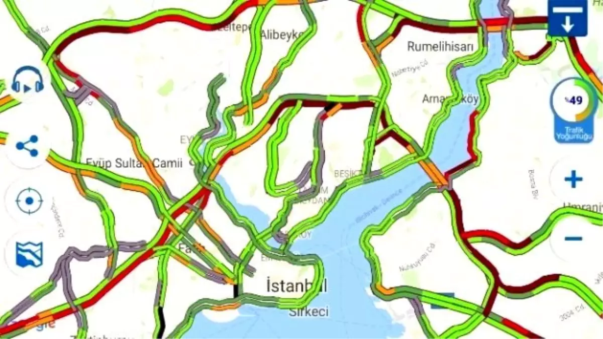 Okulların Açıldığı İlk Gün İstanbul Trafiğe \'Merhaba\' Dedi