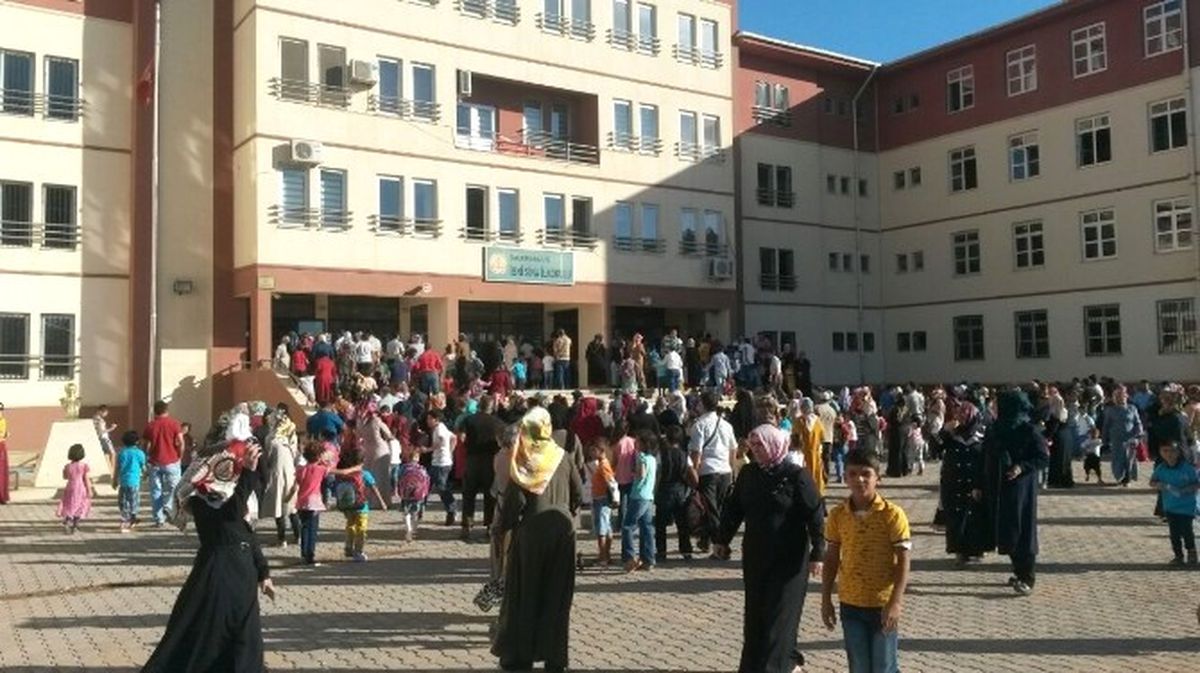 Şanlıurfa\'da Yaklaşık 670 Bin Öğrenci Ders Başı Yaptı