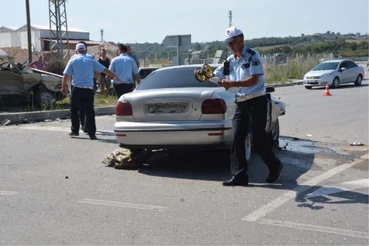 Sinop\'ta Kaza: 1 Ölü, 1 Yaralı