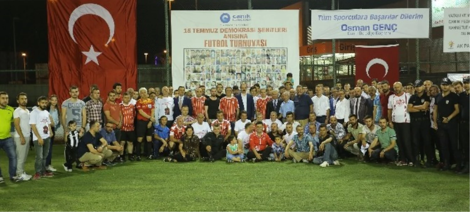 15 Temmuz Demokrasi Şehitleri Anısına Futbol Turnuvası