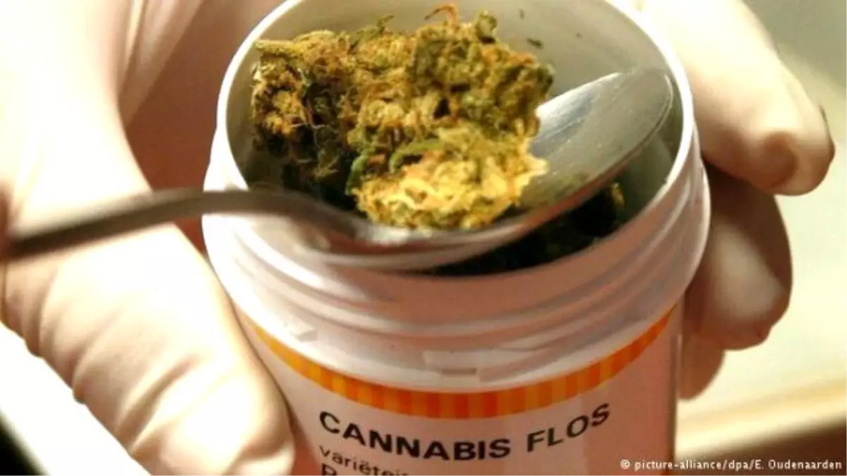 Esrarlı Kek Yiyen 6 Kişi Hastanelik Oldu