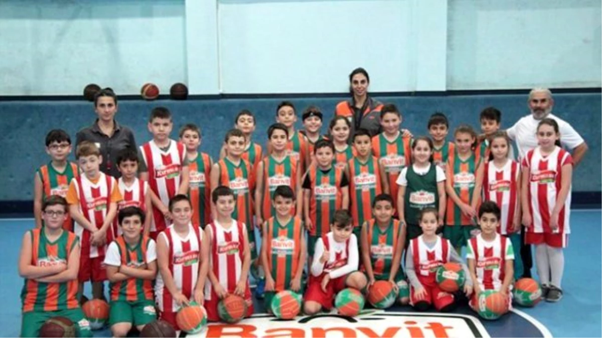 Banvit Basketbol Akademisi" İzmir\'de Başlıyor