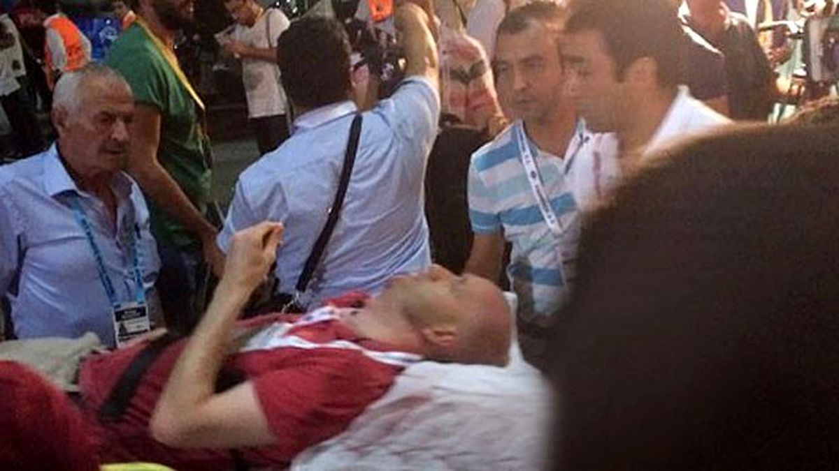 Cor Pot'la Röportaj Yapan Gazeteci Bayıldı