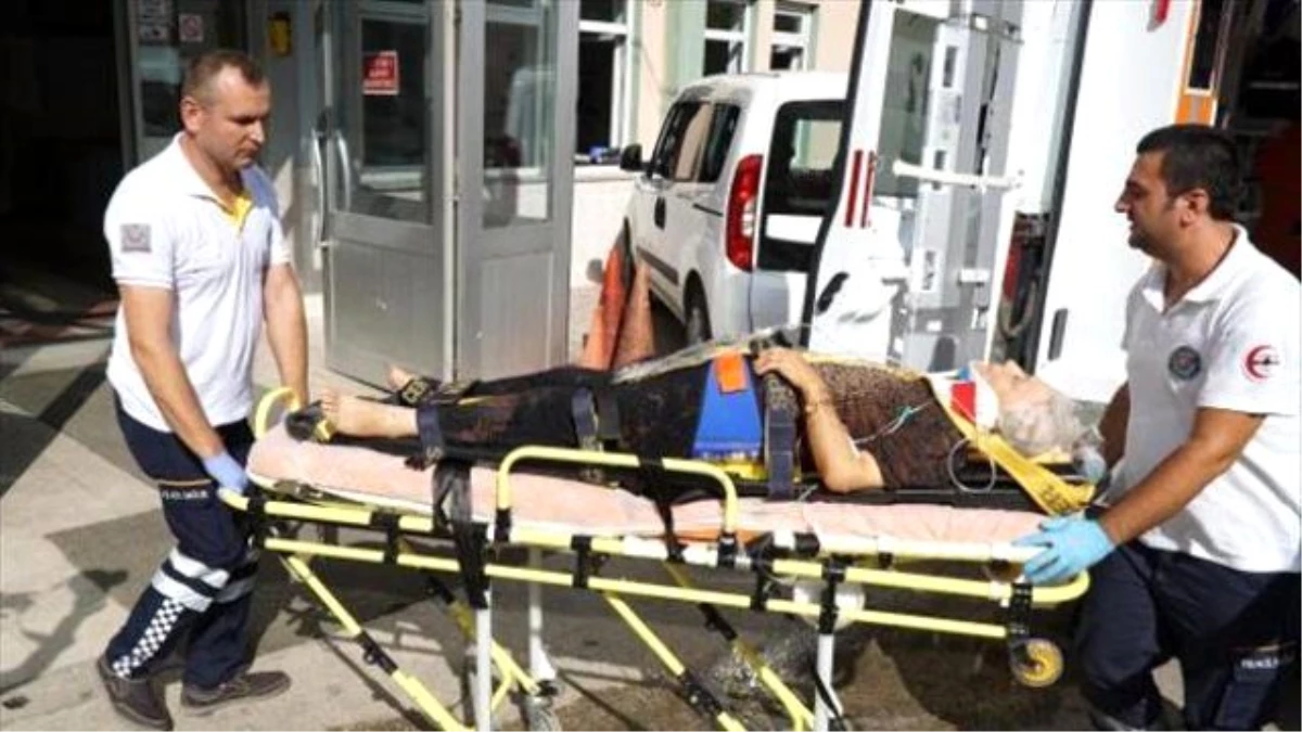 Edirne\'de Trafik Kazası: 1 Ölü, 1 Yaralı