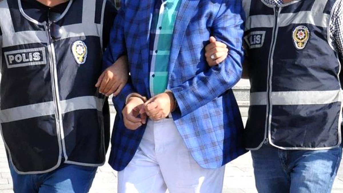 Fetö\'pdy\'den 6 Kişi Tutuklandı