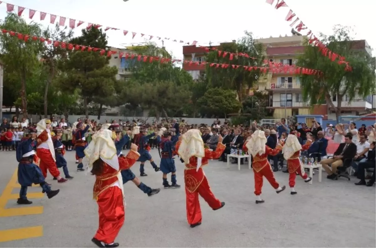 Kuşadası\'nda İlköğretim Haftası Etkinlikleri