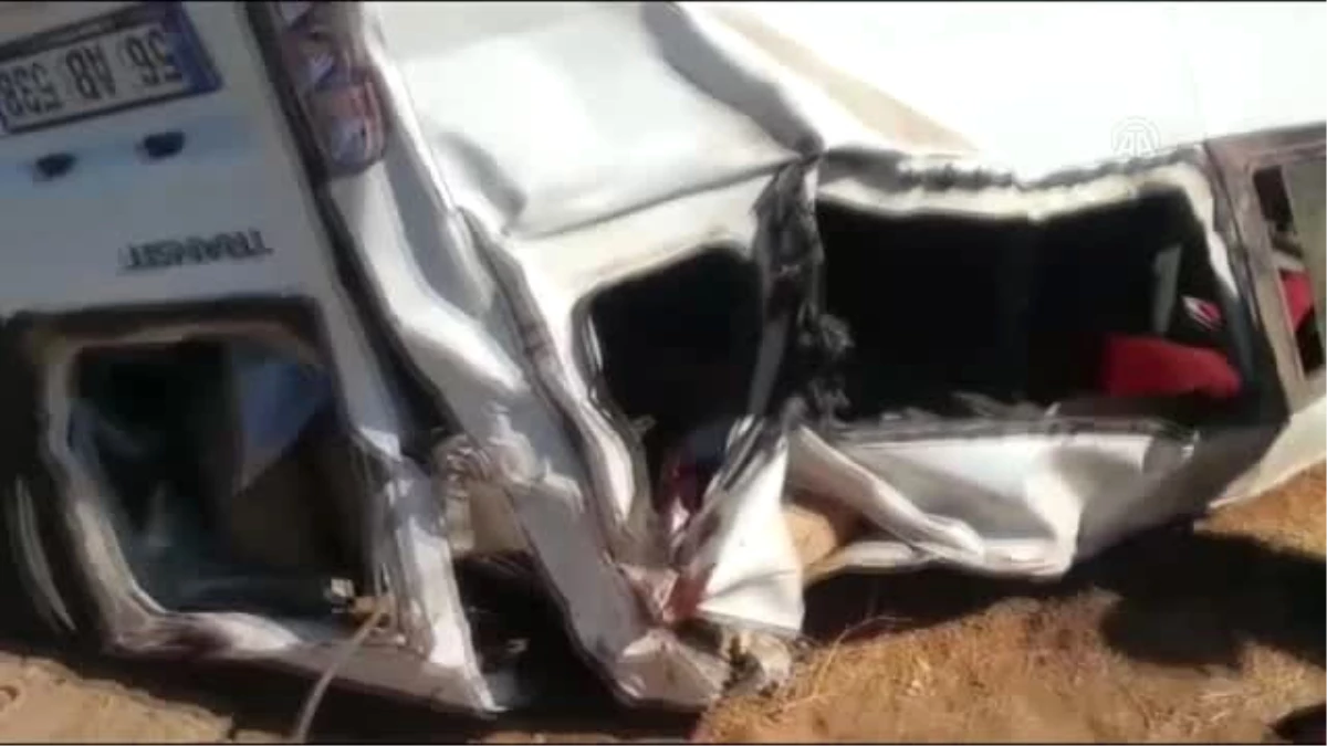 Siirt\'te Trafik Kazası: 16 Yaralı (2)